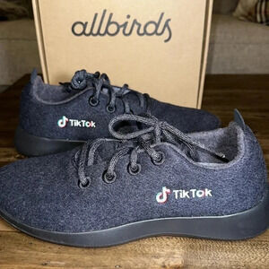 NWT allbirds special and limited edition wool runners men’s 10 black TikTok